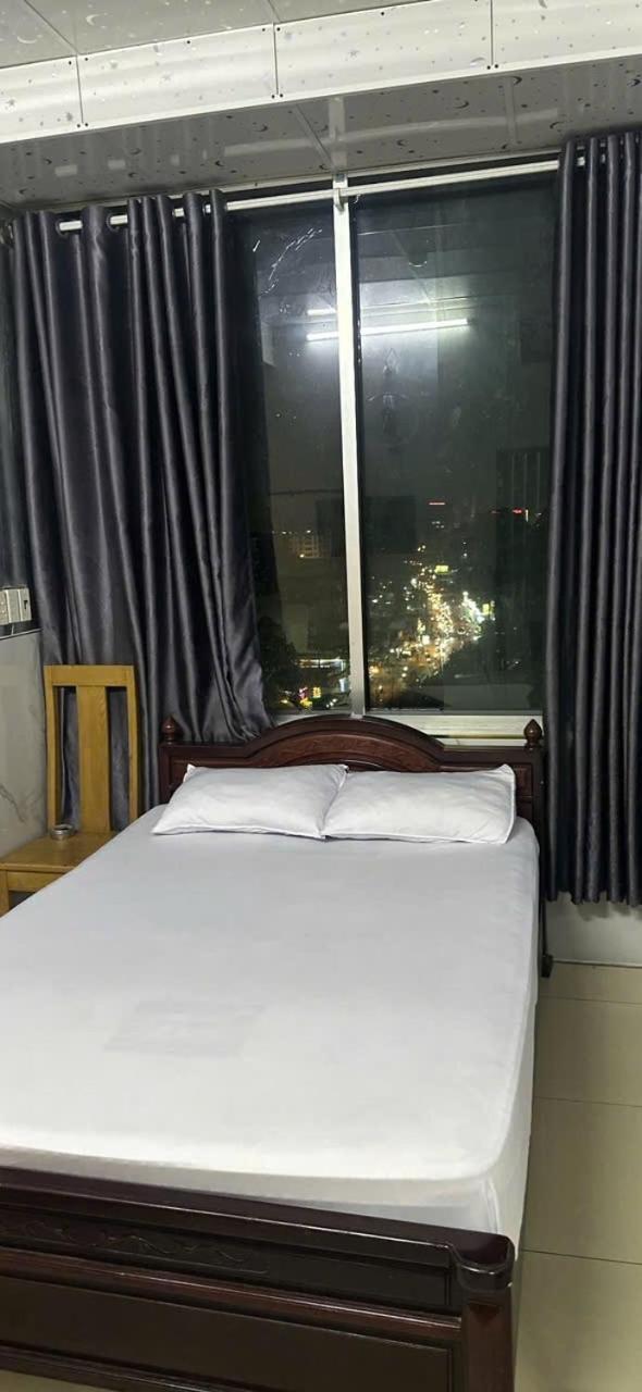 Hotel Anh Phuong II Thành Pho Ho Chí Minh Esterno foto