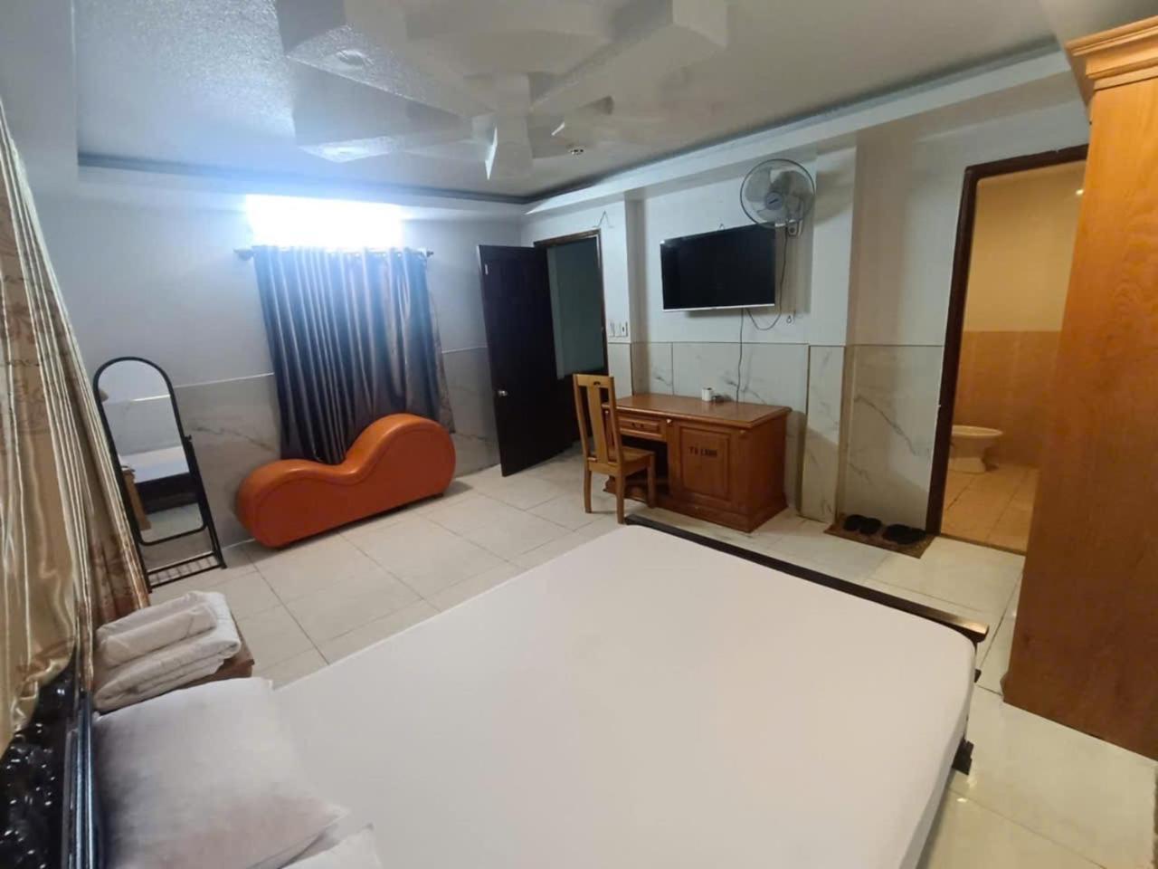Hotel Anh Phuong II Thành Pho Ho Chí Minh Esterno foto